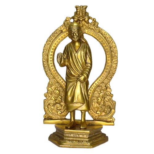 Statua shirdi sai - fatta, a