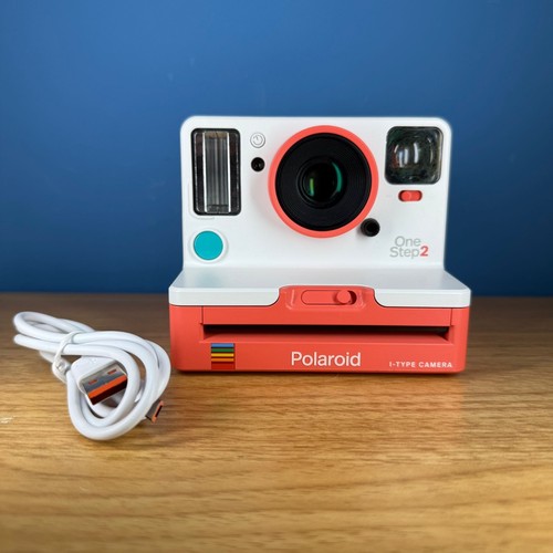 Polaroid one step - one, 2