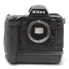 Fotocamera digitale Nikon D1X