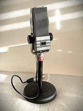 Raro microfono a nastro