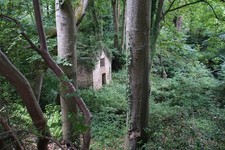 Photo A2 Derelict building in
