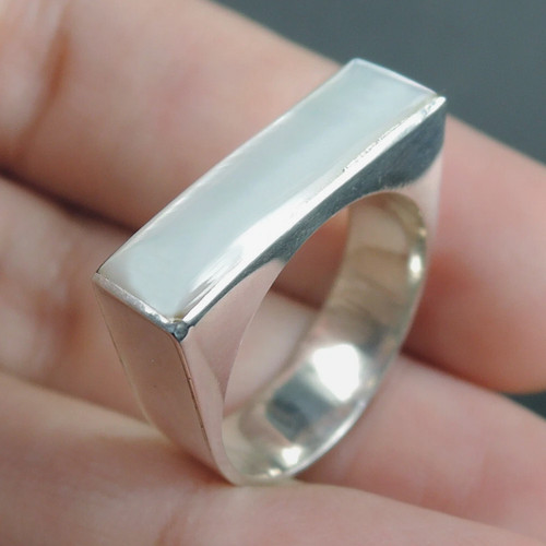 Gioielli eleganti con anello