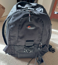LowePro Mini-Trekker AW camera