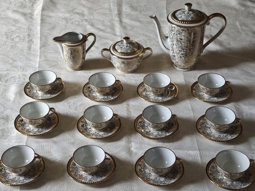 Servizio caffè te - e,