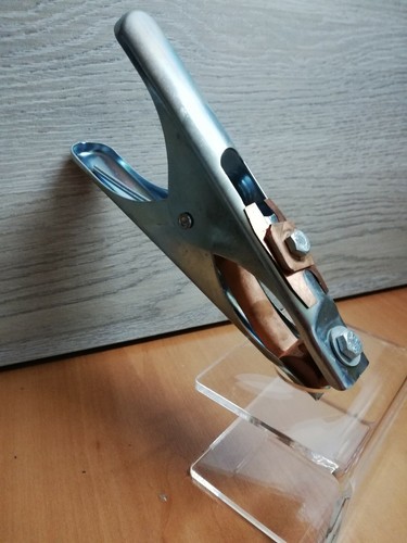 Pinza con morsetto massa - pinza,