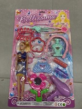 gioco bambina bambola