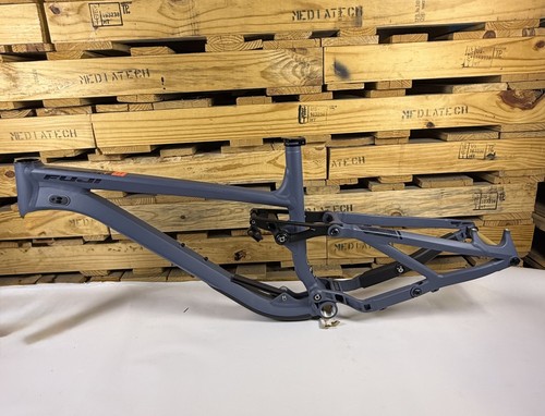 Fuji auric frame - auric, frame-matte