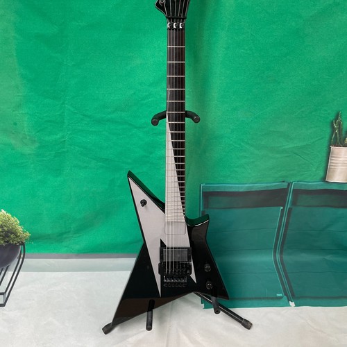 Chitarra elettrica - , x