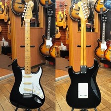 Squier by Fender Stratocaster