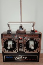 TAIYO RADIOCOMANDO TYPHOON HOVERCRAFT 27MHz