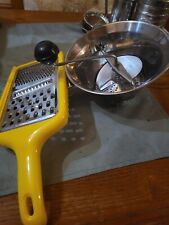 Passatutto E Grattugia