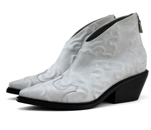 Vic matie off white embossed - matie,