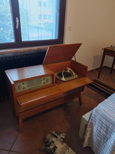 Mobile giradischi radio - , braun