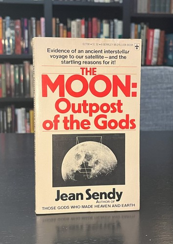 Moon outpost the gods - of,