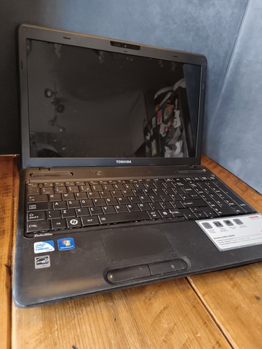 Ricambi riparazioni laptop - ricambi,