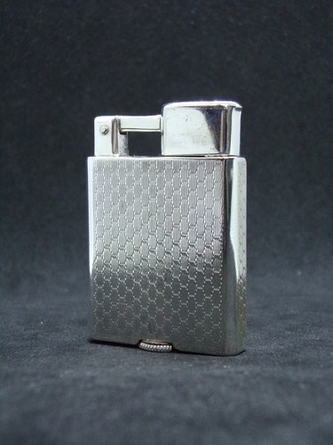 Briquet essence plaqué argent - essence,