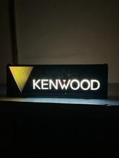 Insegna luminosa bifacciale