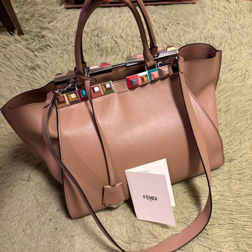 Fendi troisajours color - fendi, studs