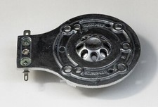 Corno a membrana in metallo