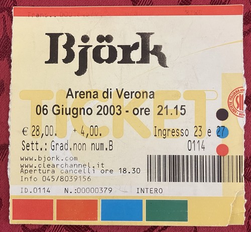 Björk arena di verona - björk,