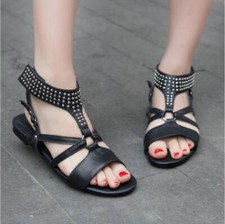 Sandali donna moda rivetti