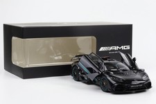 1:18 Mercedes-Benz AMG One Race versione C298 nero ossidiana concessionario NZG