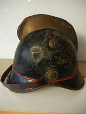 Vecchio casco pompiere - vecchio,