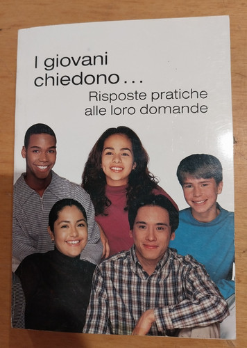 Libro giovani chiedono - libro,