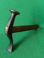 VECCHIO MARTELLO D'EPOCA DA CALZOLAIO CIABATTINO IN FERRO MANICO LEGNO. CW57