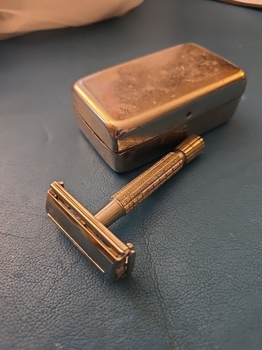 Vecchio rasoio gillette - rasoio,