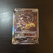 Giratina v Alternate Full Art