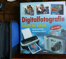 Fotografia digitale "Passo dopo passo" illustrata in raccoglitore con cd 