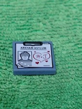 Piastrella LEGO SUPEREROI, quadrata 2 x 2 ARKHAM ASYLUM',Joker 'H & J' nel cuore