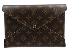 Pochette grande Louis Vuitton