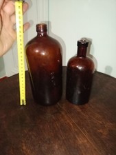 bottiglie farmacia veleno con teschio