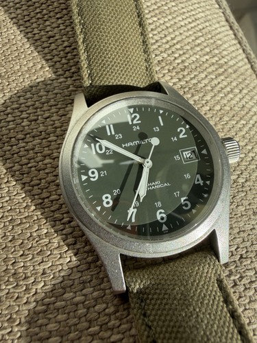 Near mint hamilton - [near, khaki