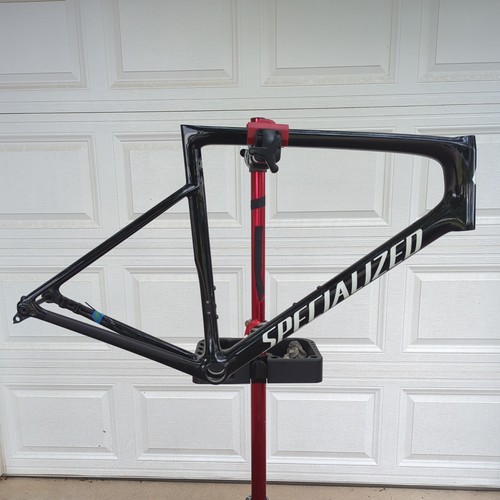 2019 black specialized tarmac - 2019,