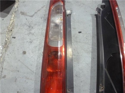 1420451 luce posteriore - luce,
