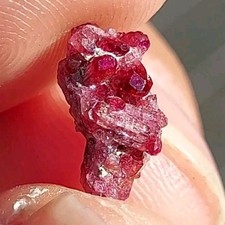 RARA GEMMA MANGANOANO