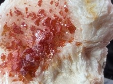 Cristalli di Vanadinite in