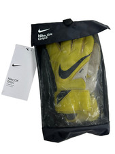 Nike Goalkeeper Grip 3 Soccer Gloves Yellow Black Adult Unisex Size 8 CN5651-765
