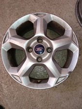 Cerchio In lega 15 ford fiesta