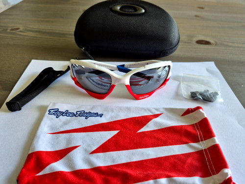 Oakley racing jacket troy lee - troy,