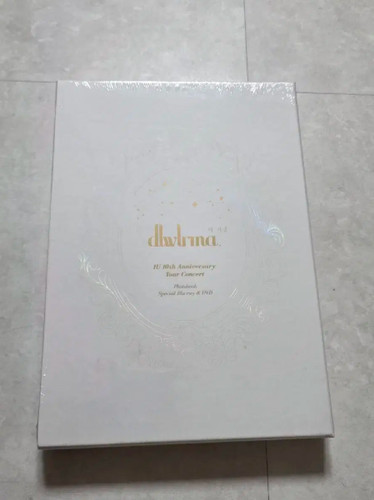 Fotolibro concerto tour - , iu