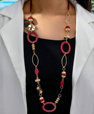 Collana lunga con perline