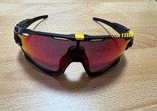 Occhiali da sole sportivi