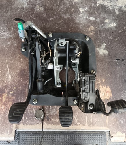 Pedaliera renault trafic - trafic, 2