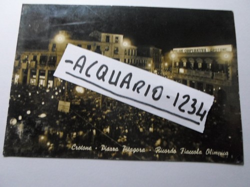 Crotone piazza pitagora - -,