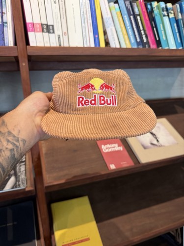Gorra red bull - bull, only