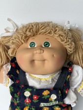 Bambola vintage patch cavolo